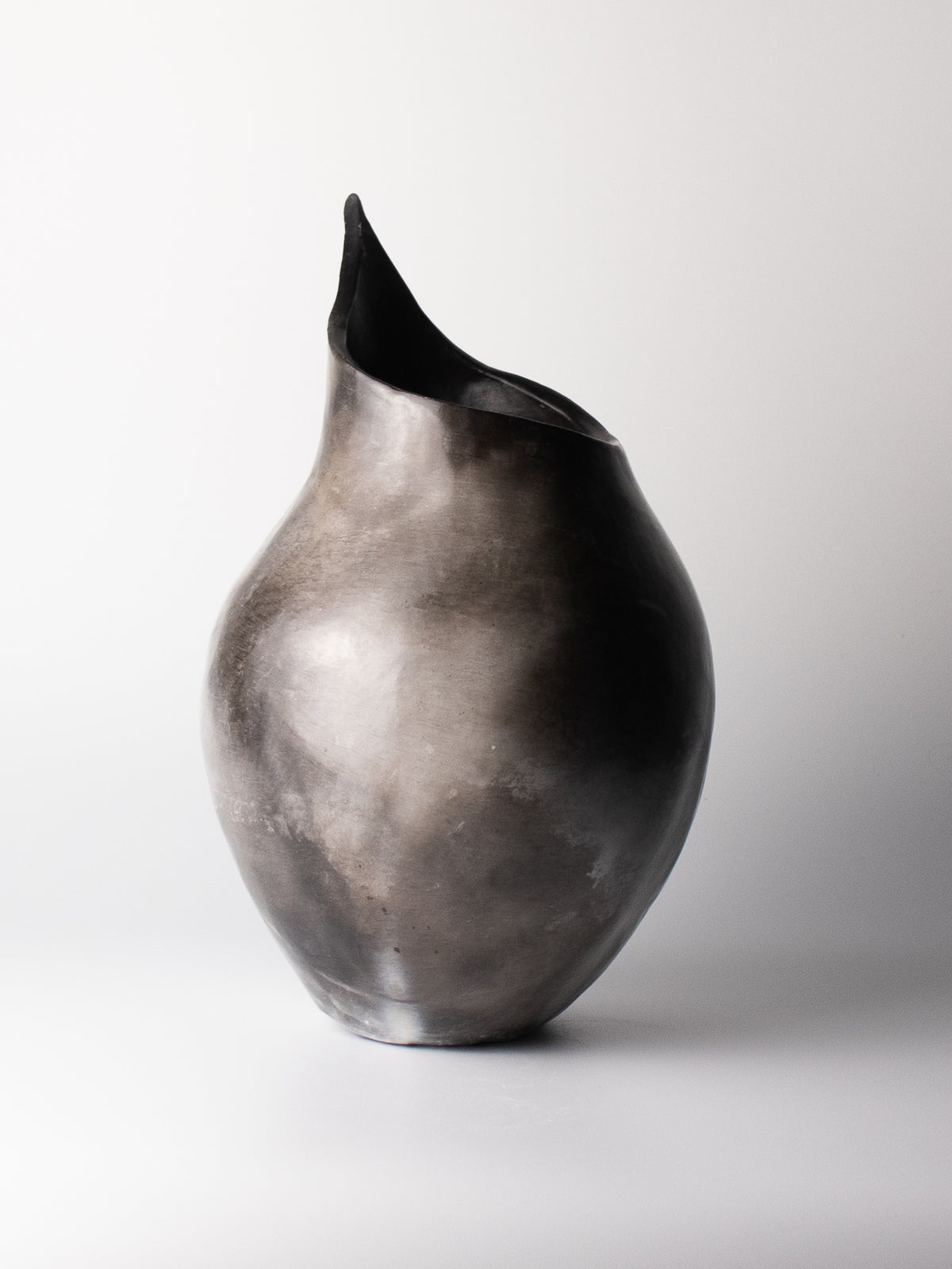 porto moniz vessel 08 | saggar vessel