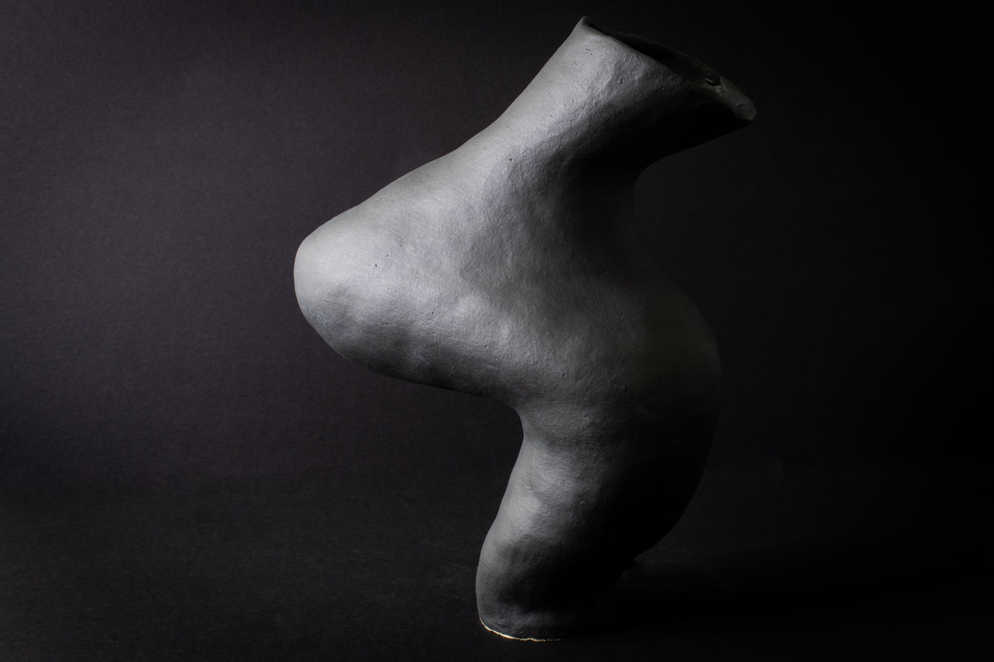 wavy abstract vase - matte black