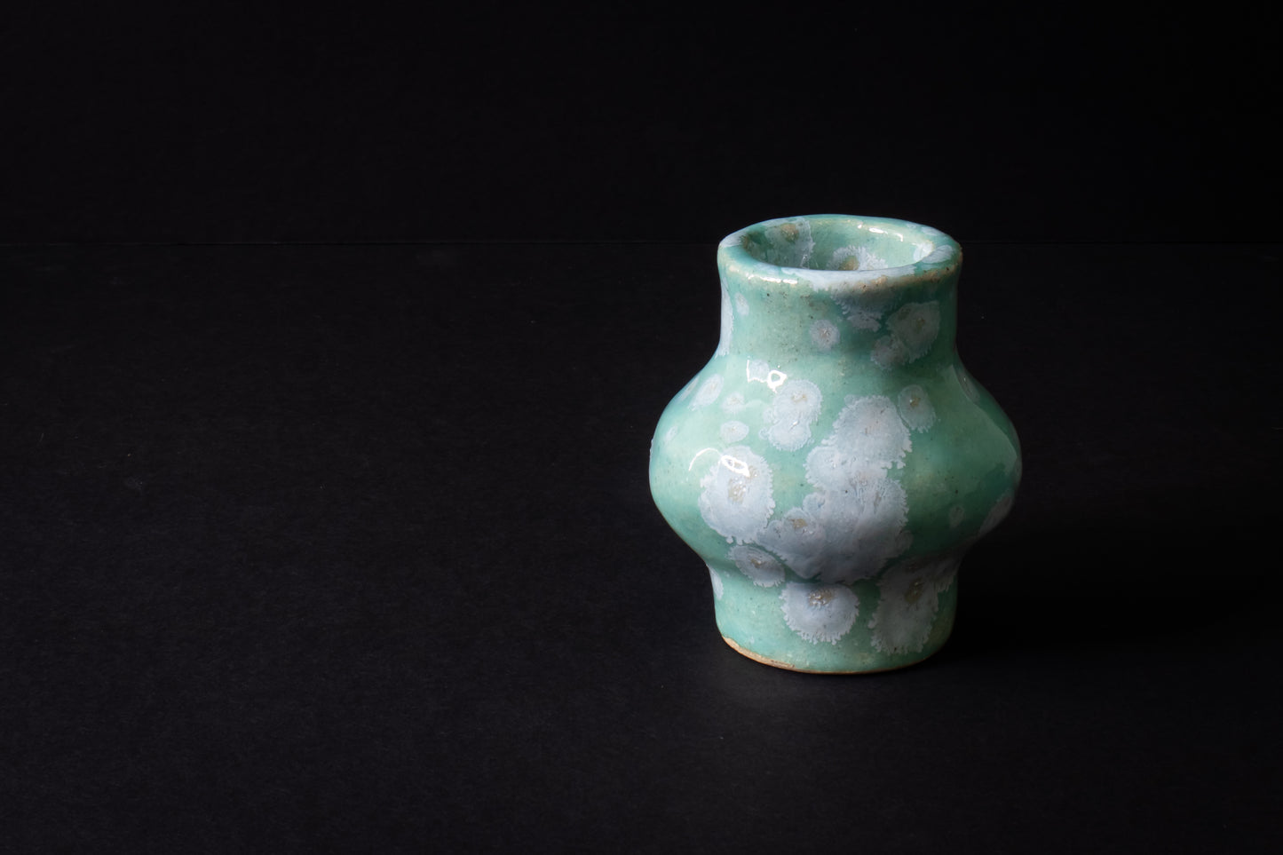 cute bud vase - aqua bloom