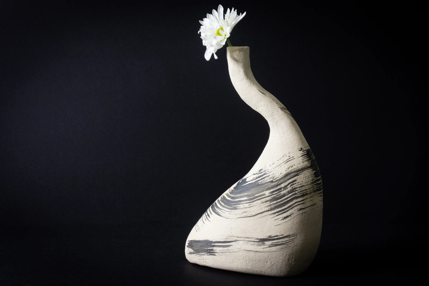 serpentine dance sculpture vase - harlow