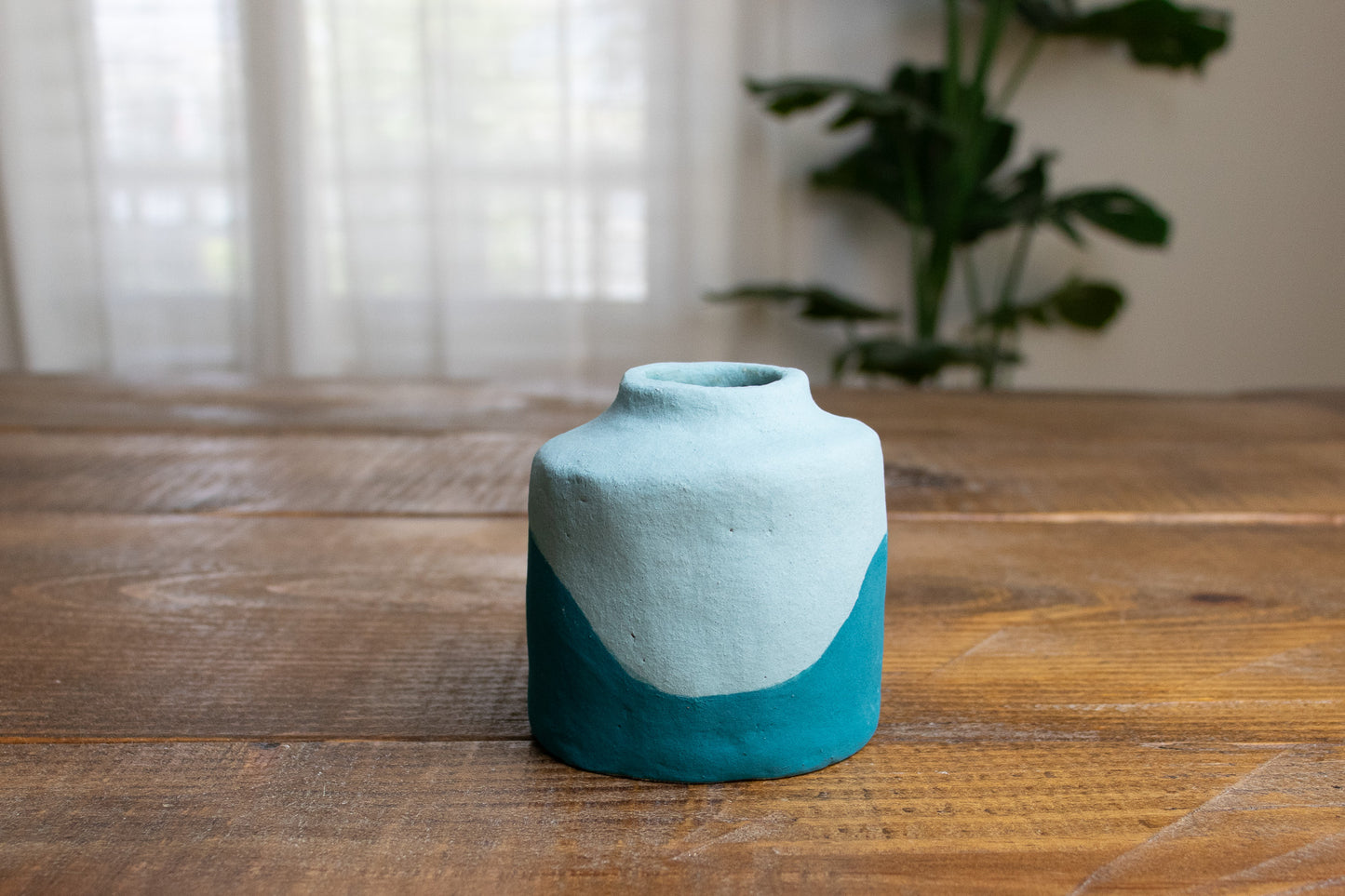 sea & sky bud vase