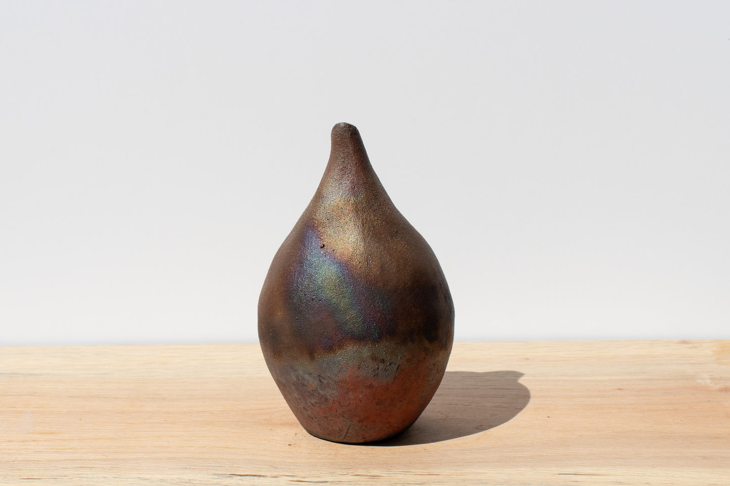 metallic teardrop raku vase 04