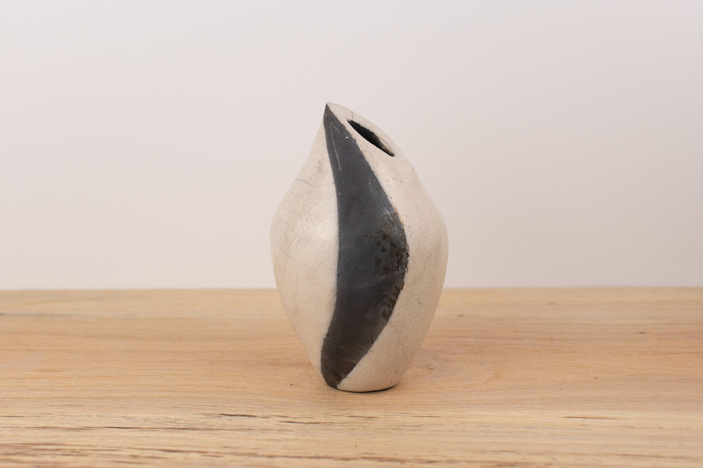 mavericks vase 01 | raku vase