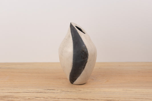 mavericks vase 01 | raku vase