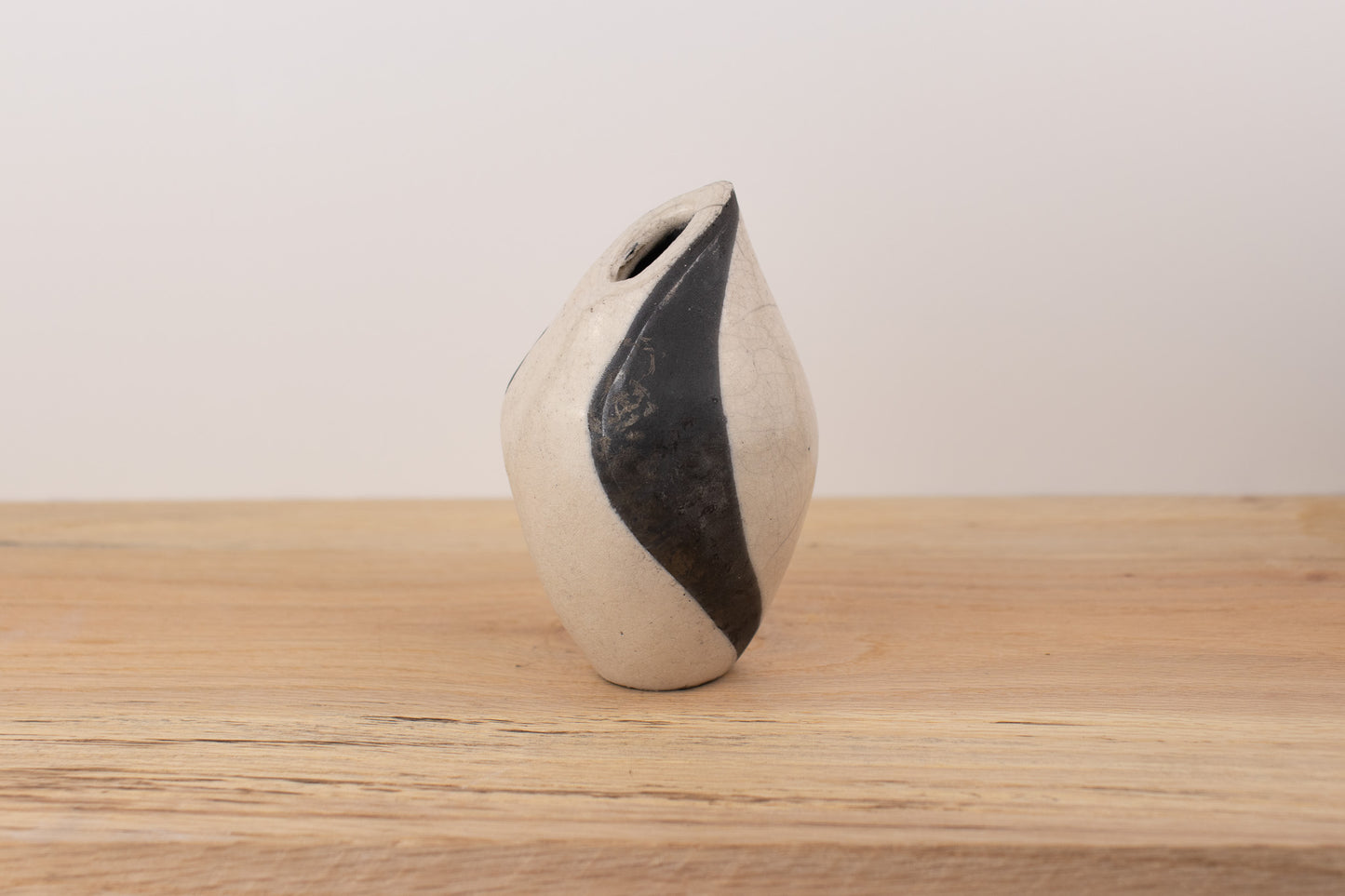 mavericks vase 01 | raku vase