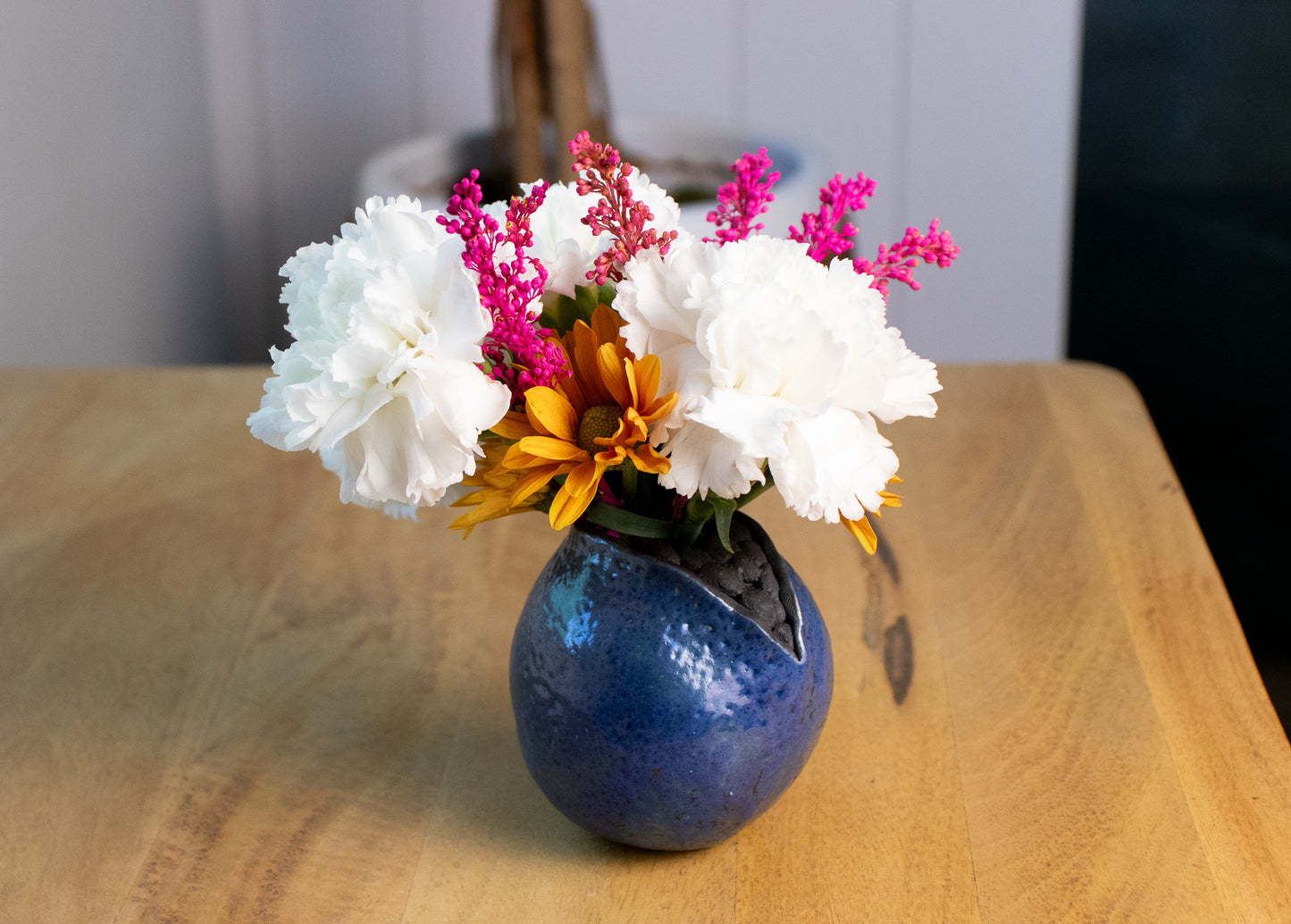 ashen caldera | raku vase