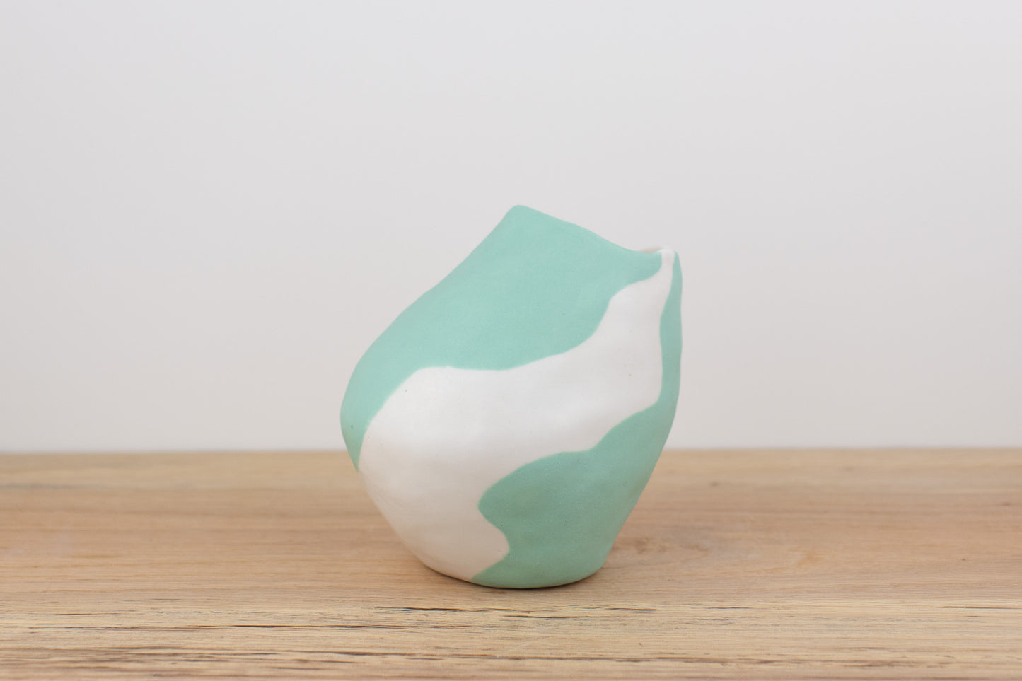 blue drift vase 04