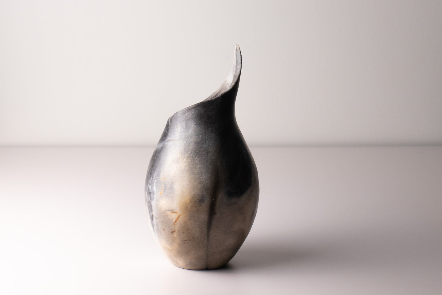 porto moniz vessel 04 | saggar vessel