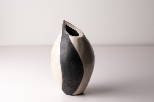 mavericks vase 05 | raku vase