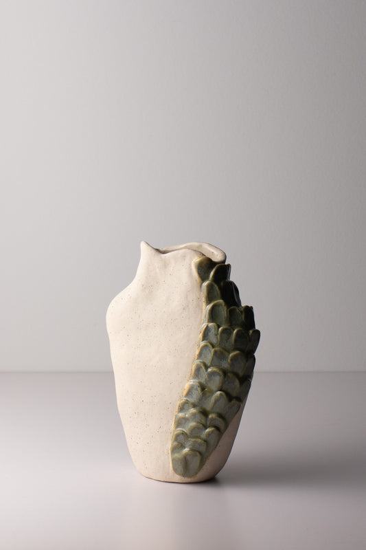 soft relief study vase 04