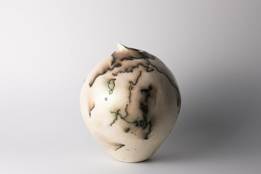 black & white raku vessel 07 | with mica