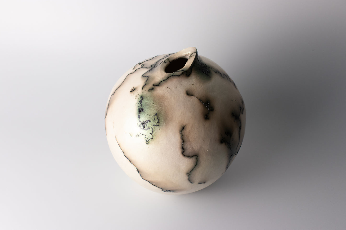 black & white raku vessel 07 | with mica