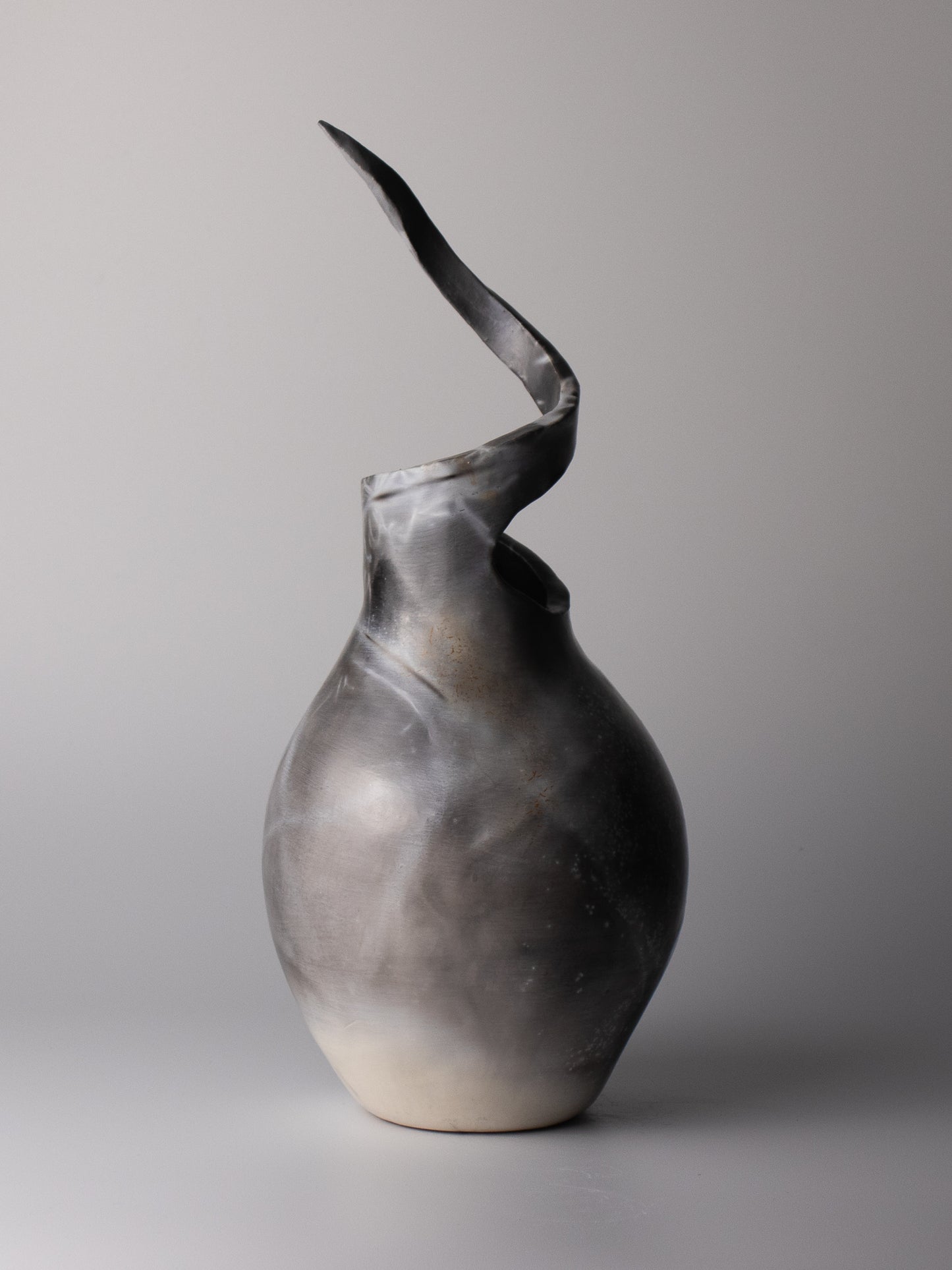 porto moniz vessel 09 | saggar vessel