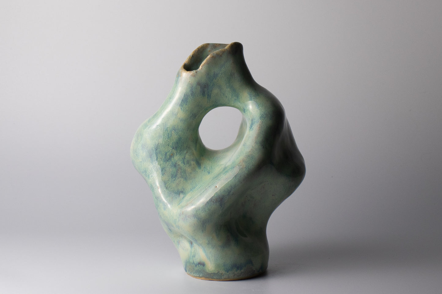 freeform vessel 32