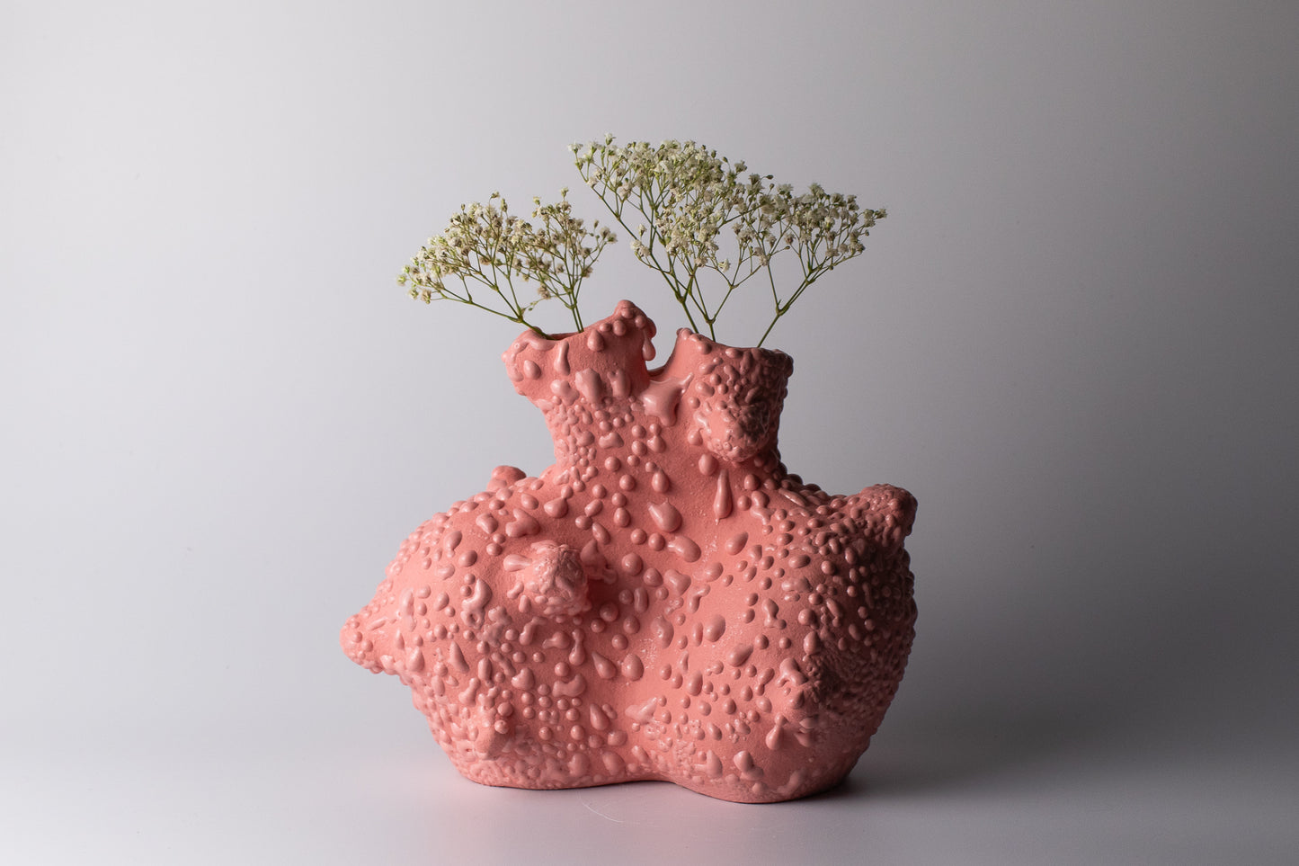 la vie en rose | sculptural vessel