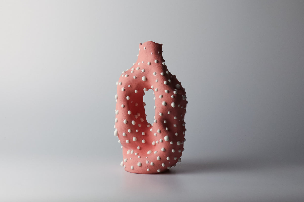 an unforgettable dalliance | sculptural vessel