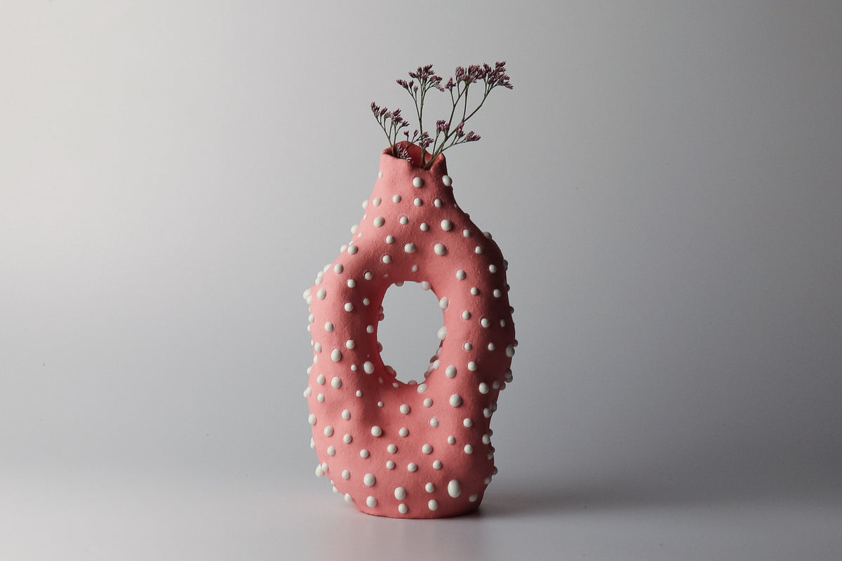 an unforgettable dalliance | sculptural vessel
