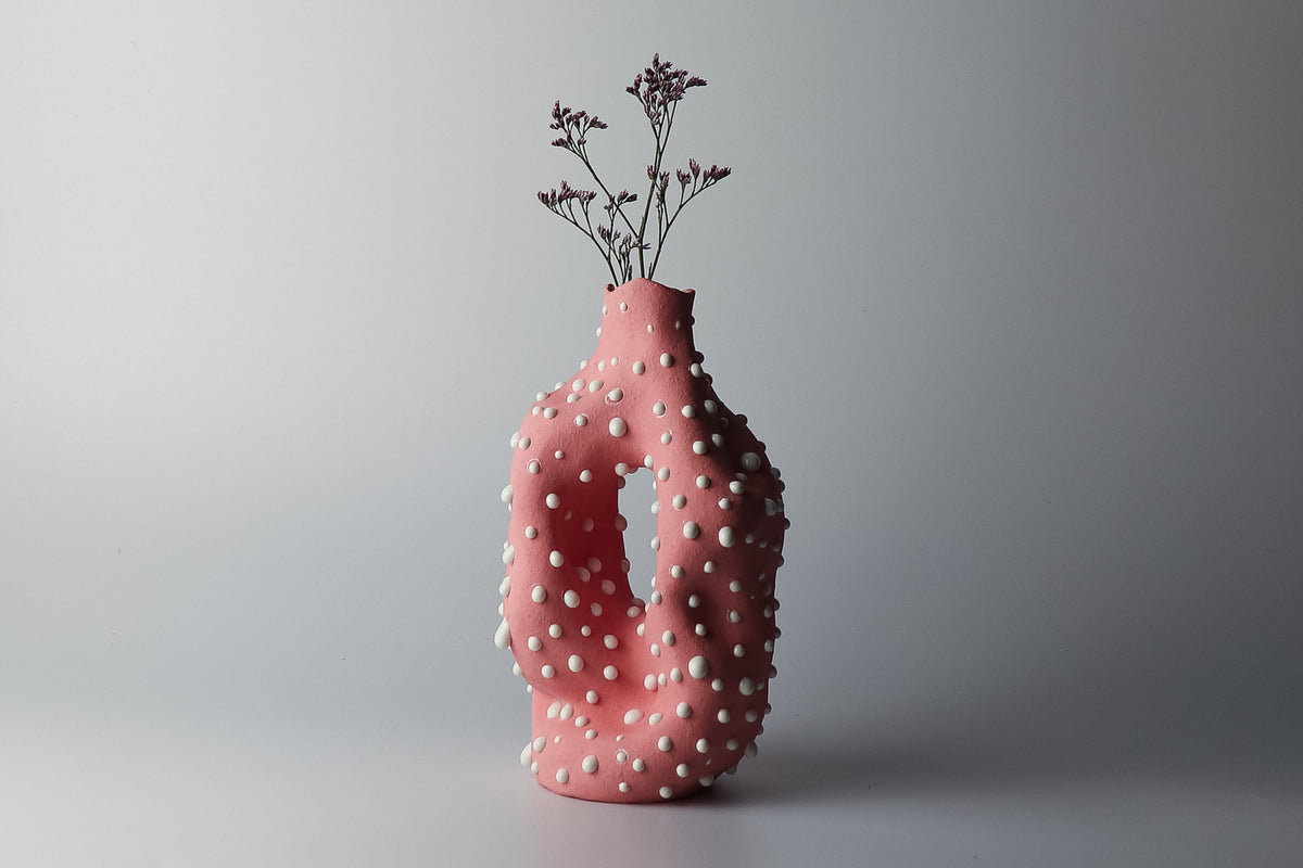 an unforgettable dalliance | sculptural vessel