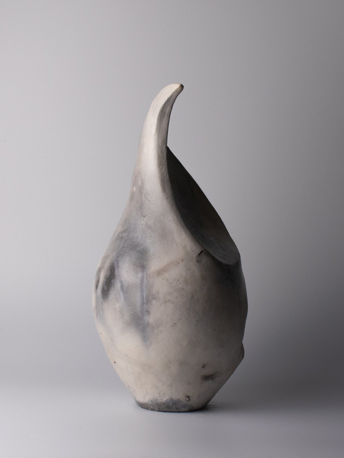 let go, but keep it inside | saggar sculpture