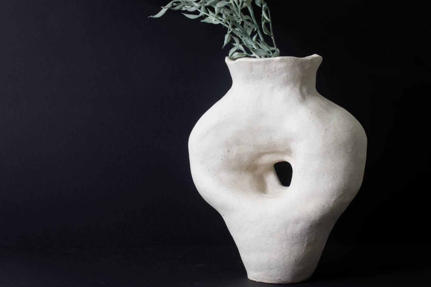 scandi organic vase - matte speckled cream