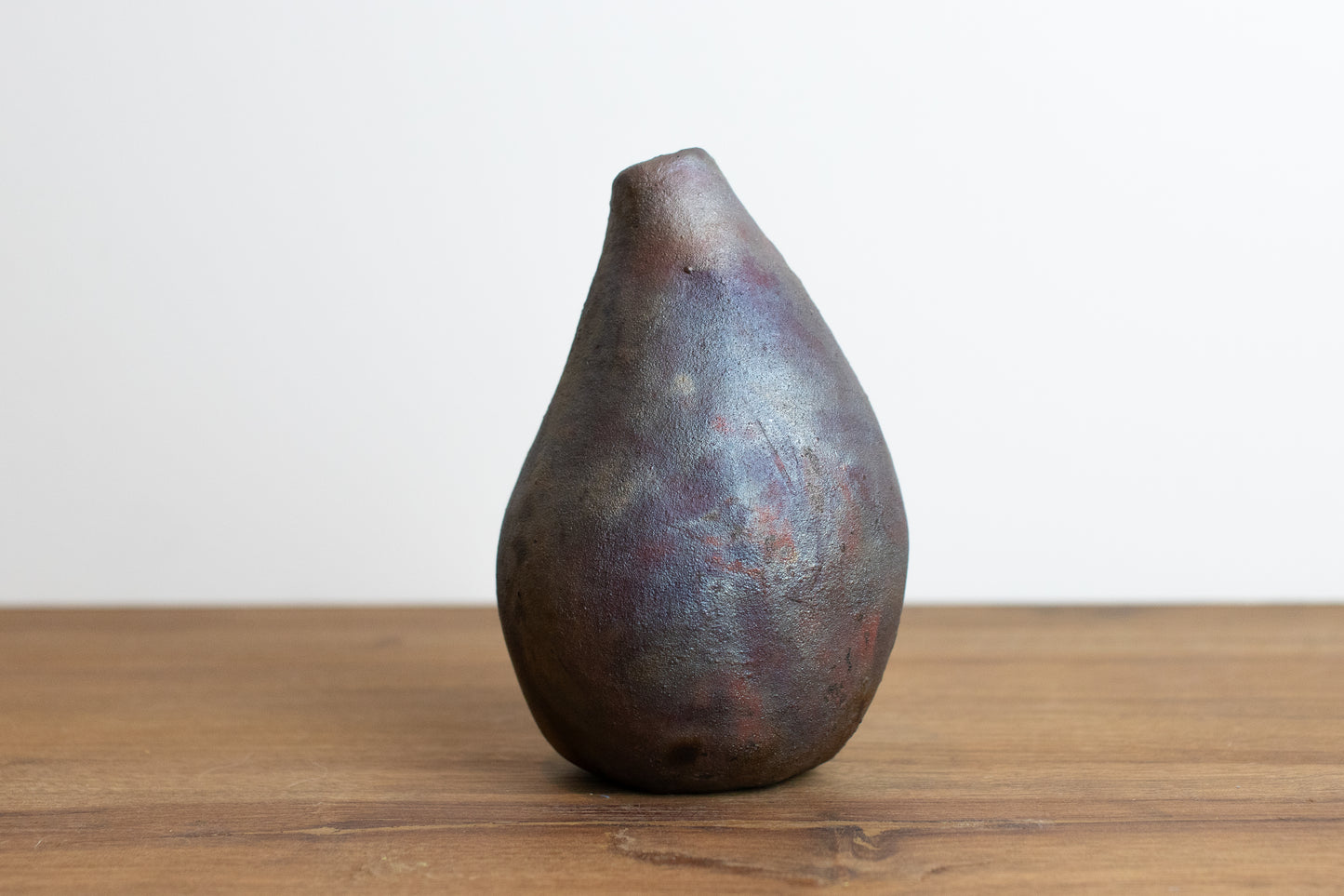 metallic teardrop raku vase 02