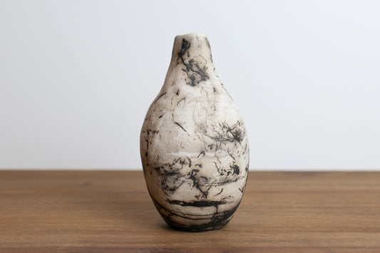 black & white teardrop raku vase 01
