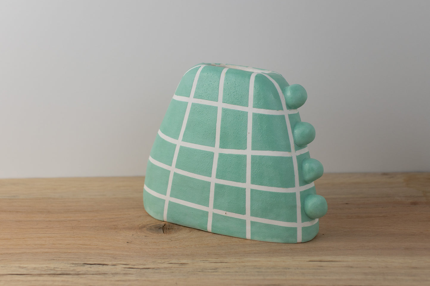mint checkered vase